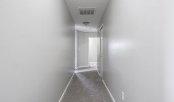 2924 Coles Creek Ln, Indianapolis, IN 46217