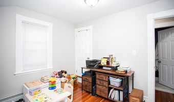 91 Ivy St, East Providence, RI 02914