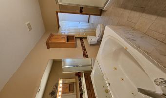 16427 Farm Road 2007, Aurora, MO 65605