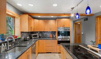 10712 COUNTY ROAD B, Amherst, WI 54406