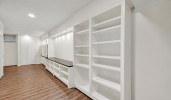131 W BARRE St W, Baltimore, MD 21201