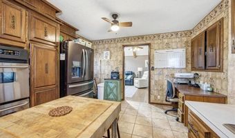 15116 Chestnut St, Basehor, KS 66007