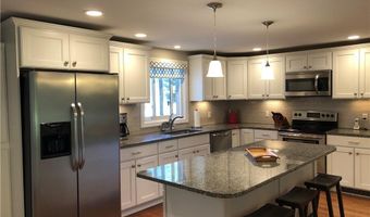 27 Birchwood Dr, Cumberland, RI 02864