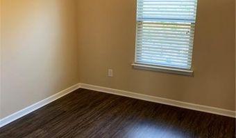 549 Oakside Pl, Acworth, GA 30102