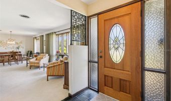 225 LAKE DESTINY Trl, Altamonte Springs, FL 32714