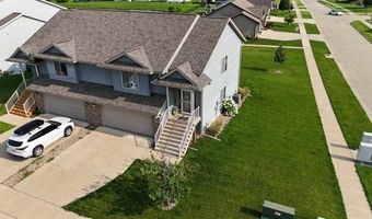 1162 Mary Ln, North Liberty, IA 52317
