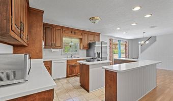 2713 WESTMEADE Rd, Albany, GA 31721