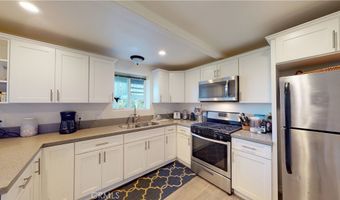 3821 El Camino Real, Carlsbad, CA 92008
