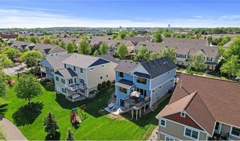 6644 Lamplight Dr, Albertville, MN 55301
