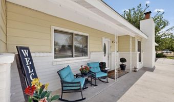430 Abo Rd, Bosque Farms, NM 87068