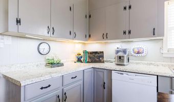 187 Jefferson Rd, Adel, GA 31620