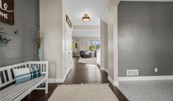 6023 158th St W, Apple Valley, MN 55124