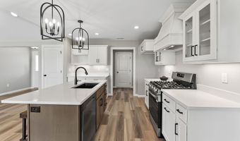 507 Caribou Xing, Auburn, IN 46706