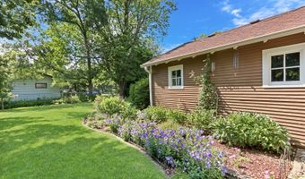 654 Main St, Antioch, IL 60002