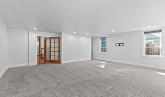 117 High St, Ashland, OR 97520