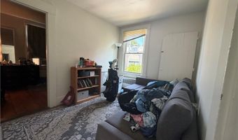 5 Warner St 2, Newport, RI 02840