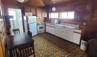 733 Minot Bch, Bottineau, ND 58318
