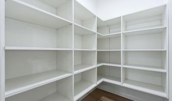 2021 Approach Dr, Auburn, IN 46706