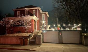 212 N 9th St, Atchison, KS 66002