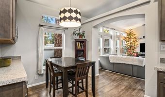 19930 Limelight Dr 421, Bend, OR 97702