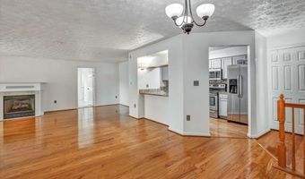 3708 EXCALIBUR Ct 201, Bowie, MD 20716