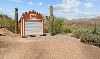 34820 S Desert Cv, Black Canyon City, AZ 85324