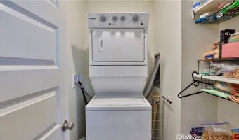 712 N Ethan Way, Anaheim, CA 92805
