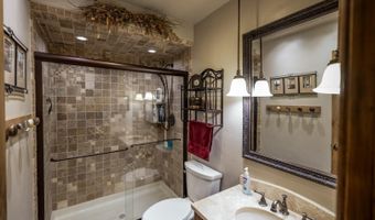 9463 SW Lois Rd, Andover, KS 67002