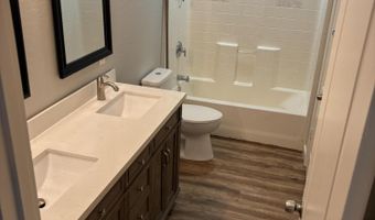 528 E Navajo Ave 3, Apache Junction, AZ 85119