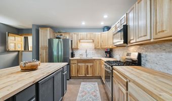 153 May St, Canaan, NH 03741