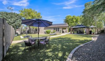 2471 E HONEYSUCKLE Pl, Chandler, AZ 85286