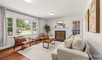 2220 Arnold Dr, Charlotte, NC 28205