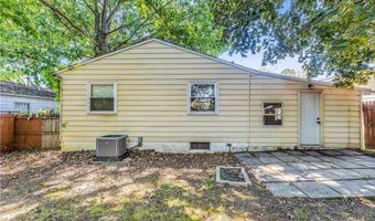 901 Jean Ave, Akron, OH 44310