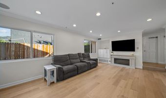 30729 Lakefront Dr, Agoura Hills, CA 91301