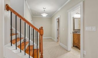 12516 Darvish Ln, Alpharetta, GA 30005