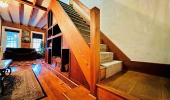 921 W Chew St, Allentown, PA 18102
