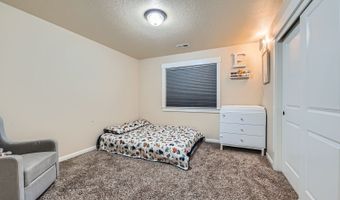 17450 SW ROGER Ln, Beaverton, OR 97078