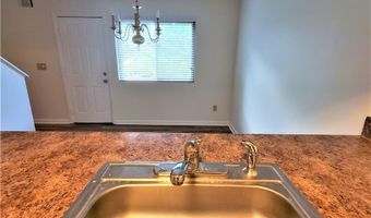 66 Country Place Ct, Alpharetta, GA 30005