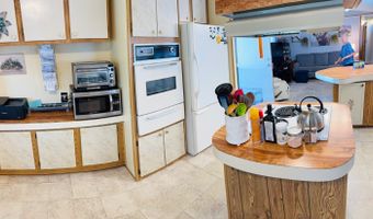 6 Leisure Dr, Auburndale, FL 33823