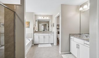 801 Deepwood Ct, Boiling Springs, SC 29316