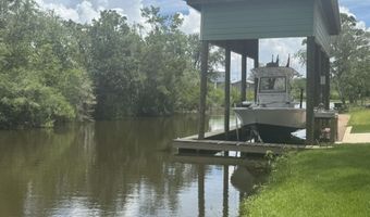 843 Larkspur Ln, Bay St. Louis, MS 39520