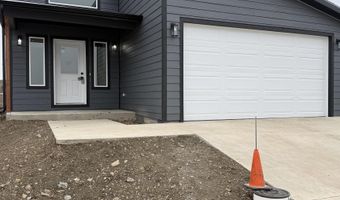 892 Vicksburg St, Box Elder, SD 57719