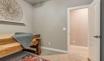 2510 Waterford Ct, Bartlesville, OK 74006