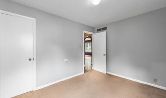41081 N 1ST St, Antioch, IL 60002