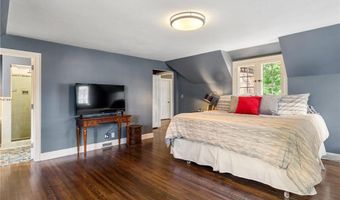 808 4th St SW, Austin, MN 55912