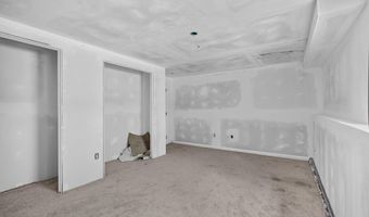 18 Ladd Rd, Brentwood, NH 03833