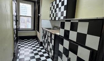 111 N 5th St 3, Allentown, PA 18102