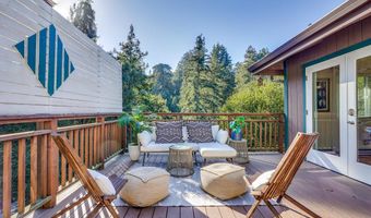 851 Burns Ave, Aptos, CA 95003
