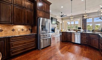 24 Algeciras Ln, Hot Springs Village, AR 71909