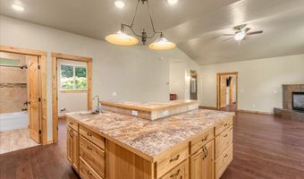 17727 S Bull Run Rd, Cataldo, ID 83810